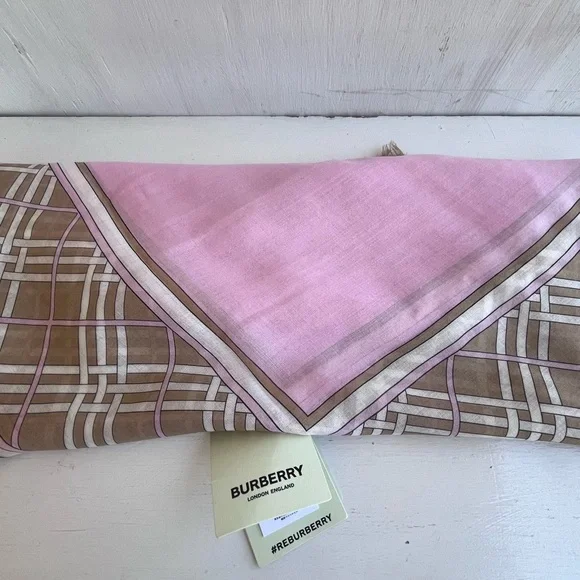 Burberry Check Wool & Silk Gauze Scarf- Archive Beige and Cherry - Picture 6 of 8